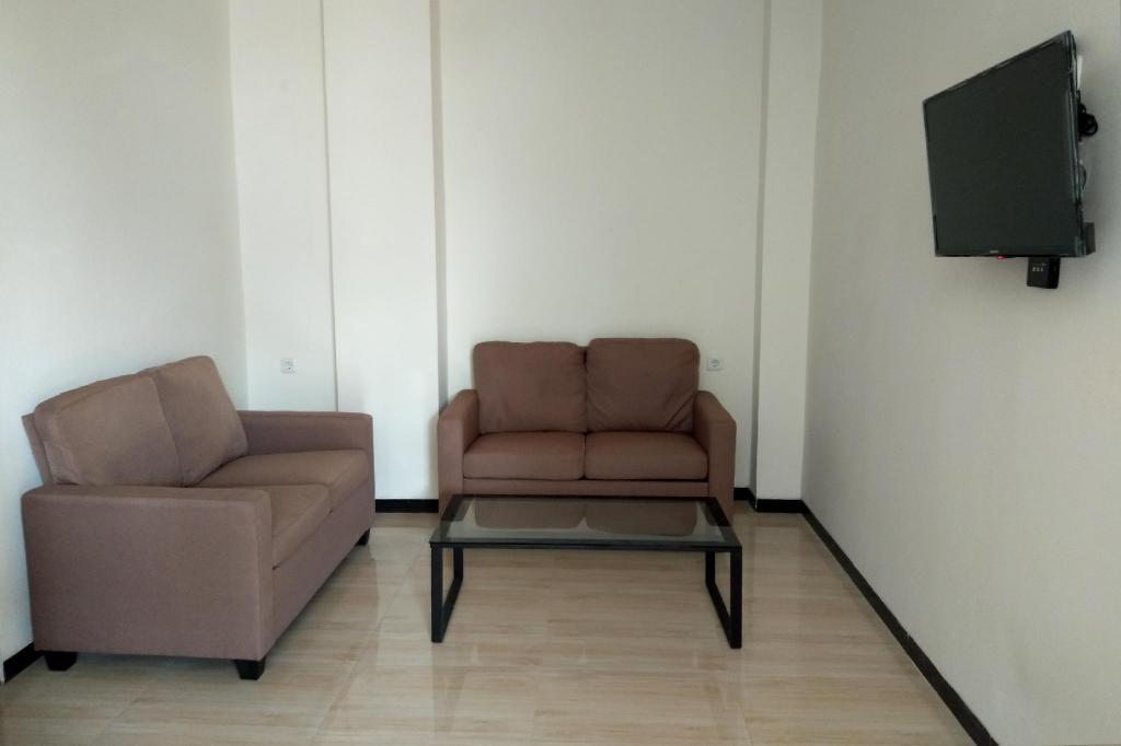Тегал: RedDoorz near Taman Pantai Alam Indah Tegal