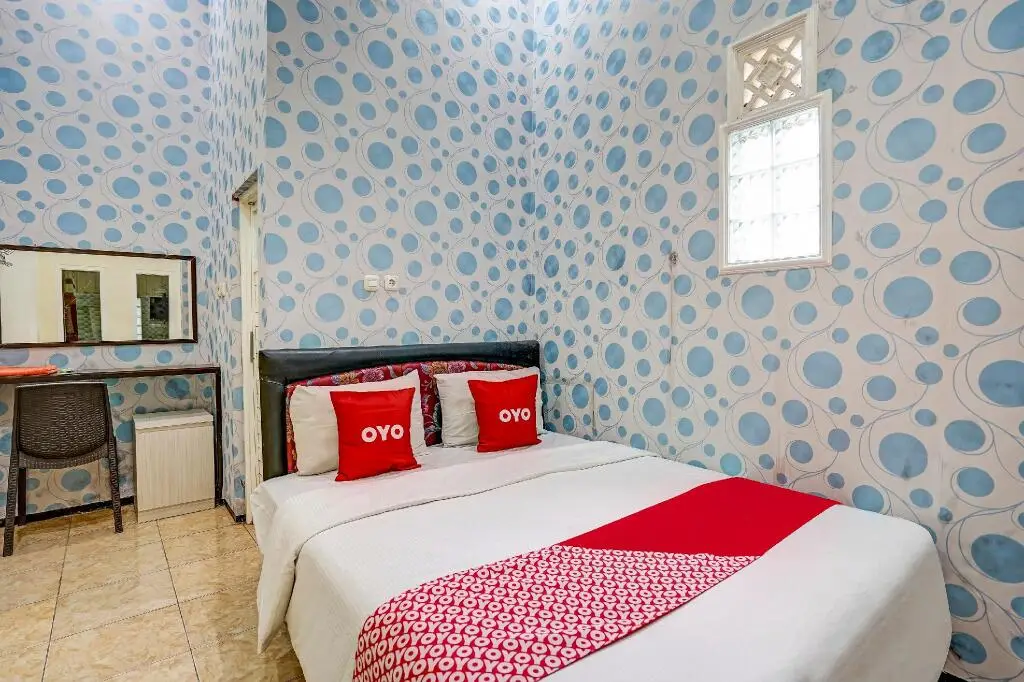 Бату: OYO 90642 Lancar Homestay Syariah
