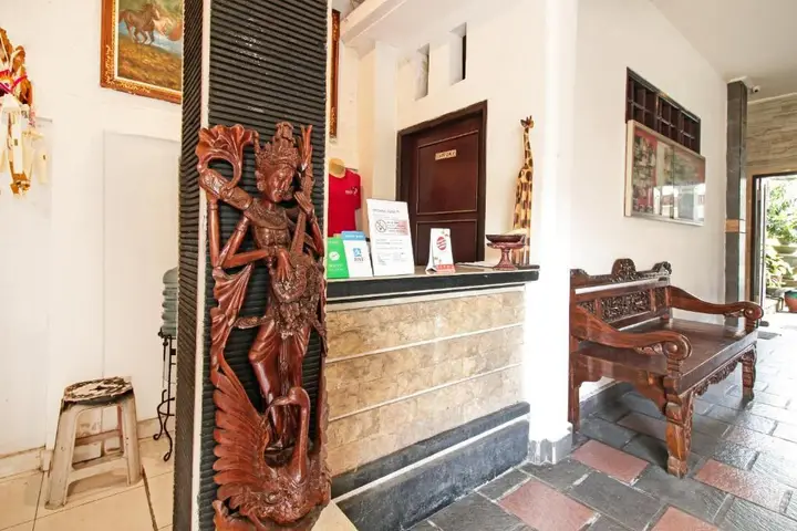 Джимбаран: OYO 90653 Balisee Guesthouse Kedonganan