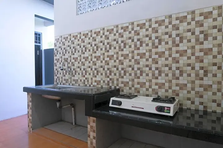 Баньюванги: OYO Life 3227 Kost Putri Harmony