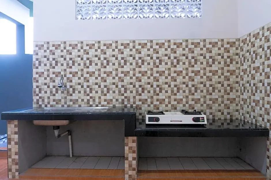 Баньюванги: OYO Life 3227 Kost Putri Harmony