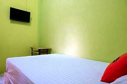 Суракарта: KoolKost Female Syariah near ISI Solo - Minimum Stay 3 Nights