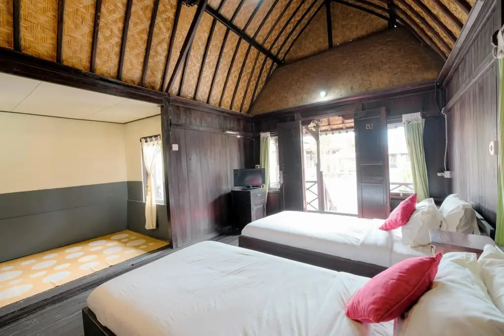 Кинтамани: Resto Apung and Bungalow Kedisan Batur Lake View RedPartner