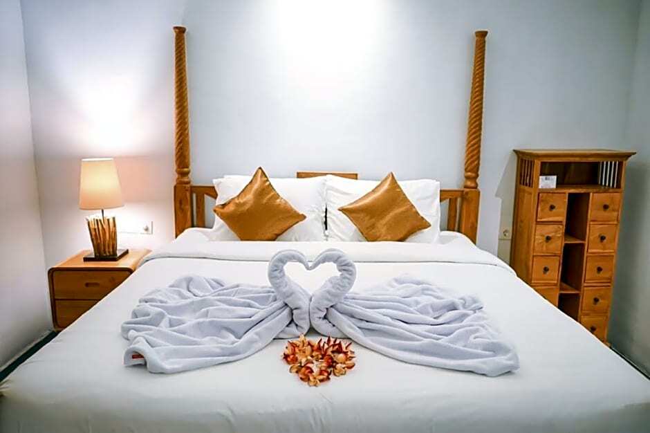 Керобокан: E Luxury Suites Seminyak by InnApps