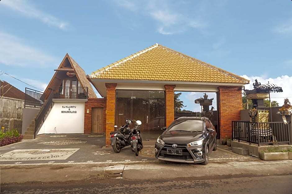 Чангу: KJ Klumpu Wooden Style Guest House at Canggu