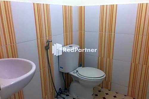 Озеро Тоба: Toba View Homestay RedPartner