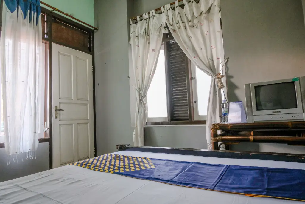 Бату: SPOT ON 2046 Villa Hardi