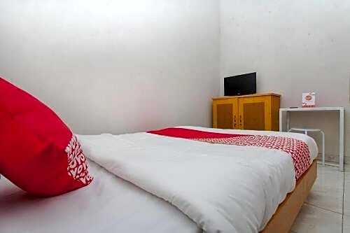 Тегал: OYO 3060 Al Fatih Guest House Syariah