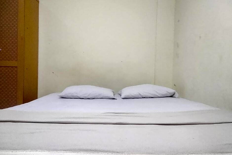 Джамби: Pavilon Homestay near Stikes Harapan Ibu RedPartner