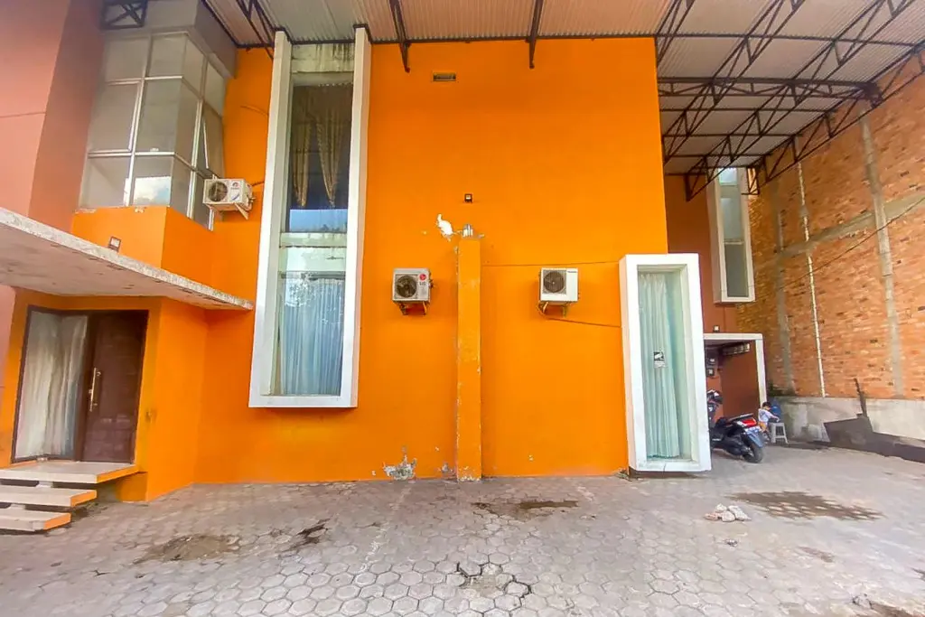 Джамби: Pavilon Homestay near Stikes Harapan Ibu RedPartner