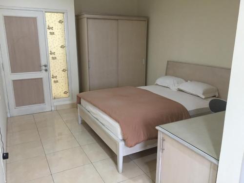 Депок: Cinere Inn & Residence
