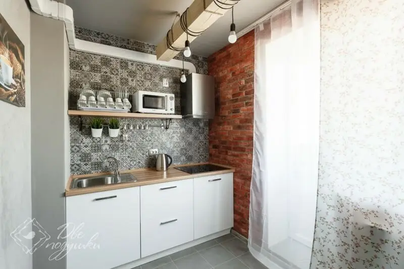 Вологда: Dve podushki na ul. Gagarina, 82A, kv.227