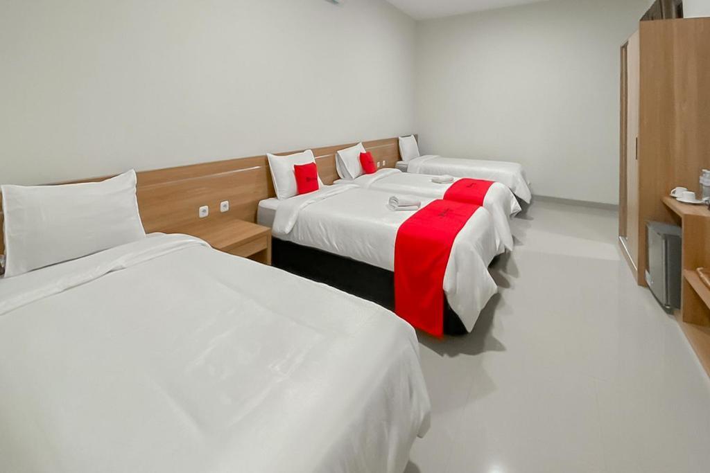 Сизаруа: RedDoorz Premium @ Griya Inkoppabri Cisarua Puncak
