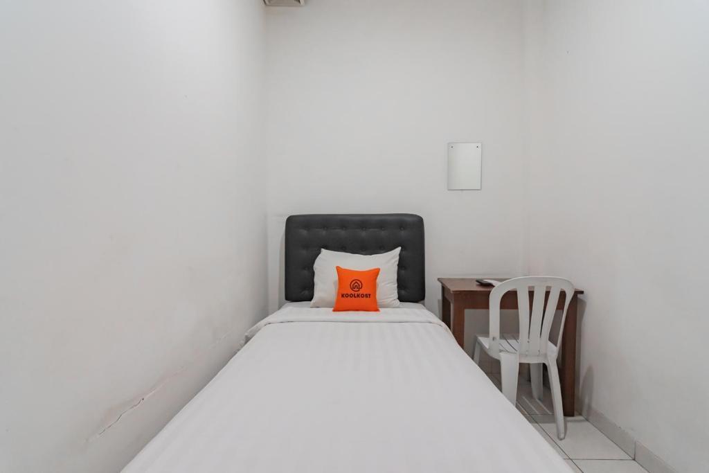 Бандунг: KoolKost near Alun Alun Kota Bandung 2 - Male Only