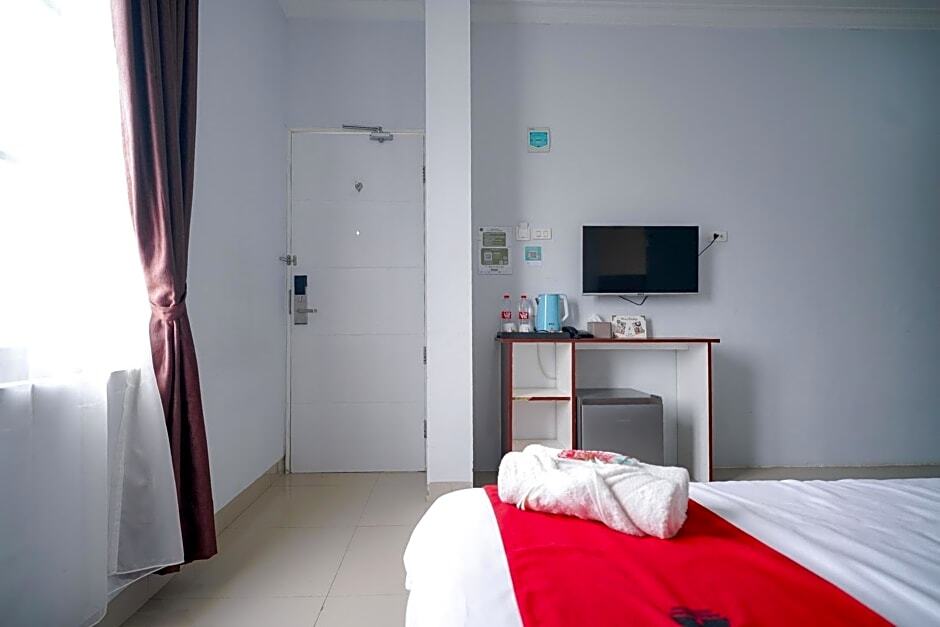 Бандар-Лампунг: RedDoorz Premium @ Raja Hostel Syariah Lampung