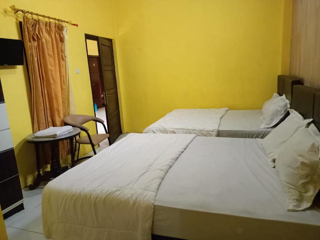 Суменеп: OYO 91232 Hotel Garuda