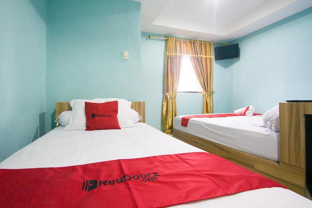 Берастаги: RedDoorz near Mikie Holiday Funland Berastagi