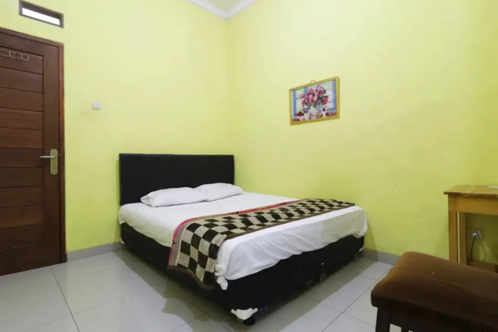 Джакарта: Hotel Surabaya Jaya Bandara Soetta by ZUZU