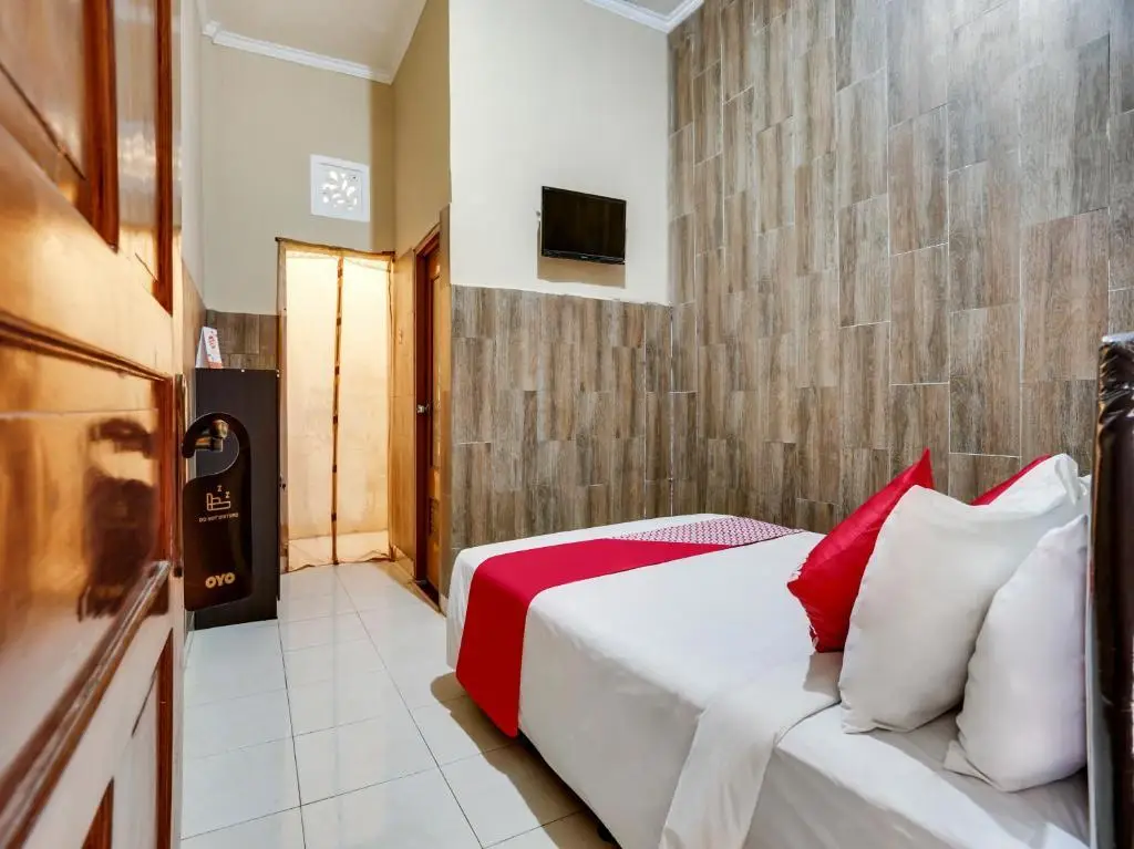 Денпасар: Handika Jaya MM Denpasar RedPartner