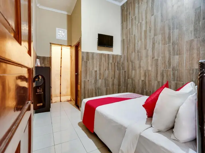 Денпасар: Handika Jaya MM Denpasar RedPartner
