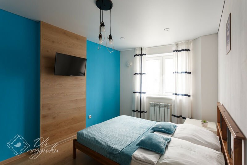Вологда: Dve podushki na ul. Gagarina, 82A, kv.811