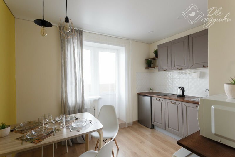 Вологда: Dve podushki na ul. Gagarina, 82A, kv.811