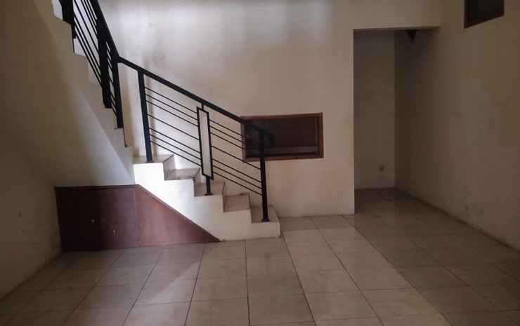 Паромпонг: OYO 90815 Guest House Putri Sariwangi Syariah