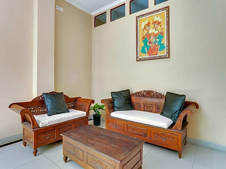Кута: OYO Flagship 90966 Moreno Homestay