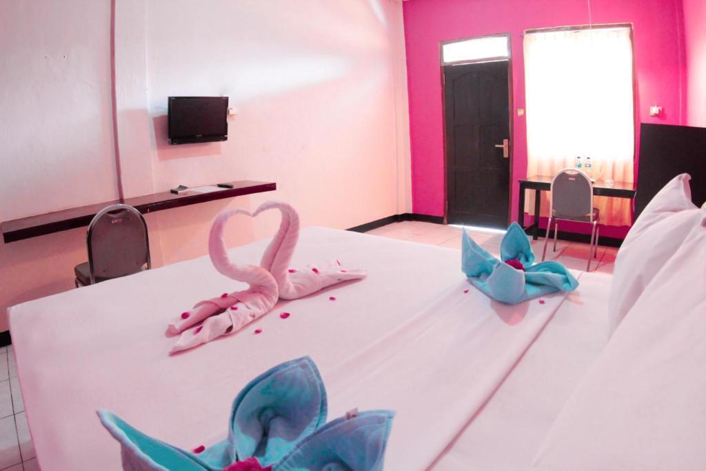 Рутенг: Hotel FX72 Ruteng
