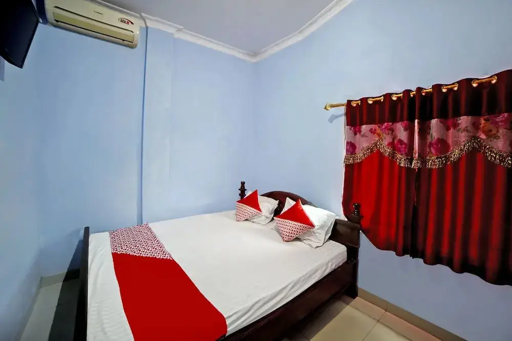 Медан: OYO 90922 Gurusinga Guesthouse
