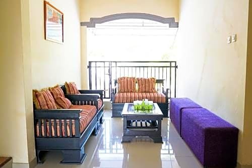 Пакитан: OYO 941 Hotel Manggala Syariah