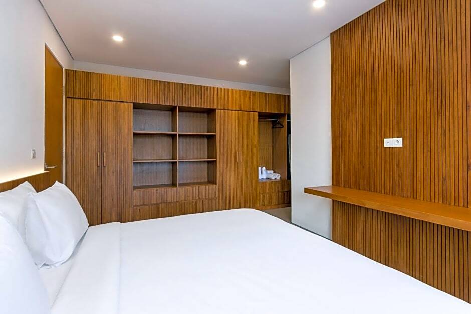 Чангу: SooBali Gula Putih 4BR