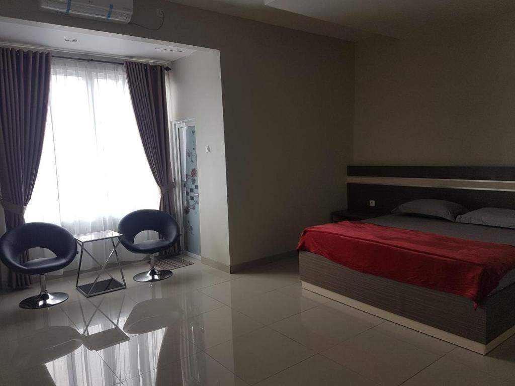 Лахат: Hotel Grand Sigma