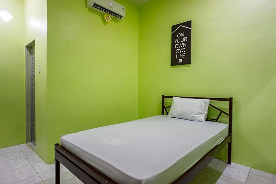 Петумбак: OYO Life 2739 Pondok Nadila