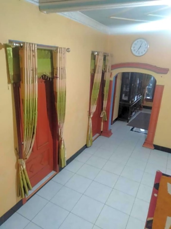 Диэнь Кулон: Kurnia Pandawa Homestay Syariah by Luxury Degree