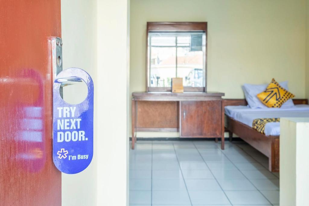 Тасикмалая: Hotel Priangan by OYO Rooms