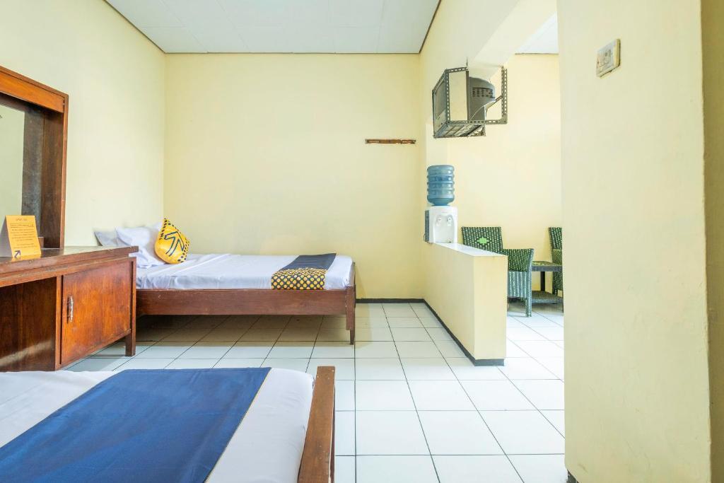 Тасикмалая: Hotel Priangan by OYO Rooms