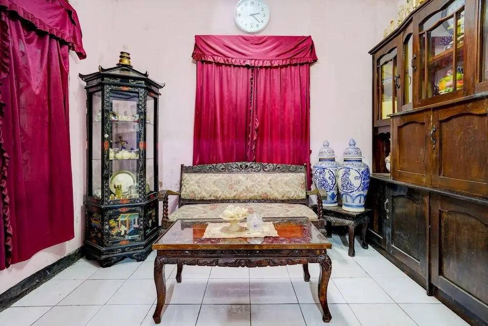 Сумеданг: OYO Life 90701 Kost Syariah Deris