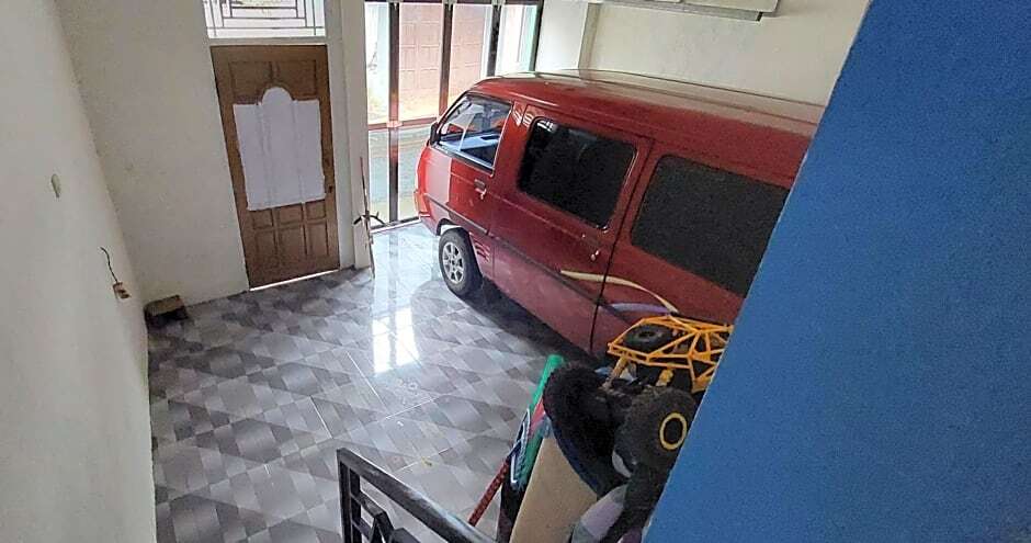 Диэнь Кулон: Almira 2 Homestay Syariah by Luxury Degree