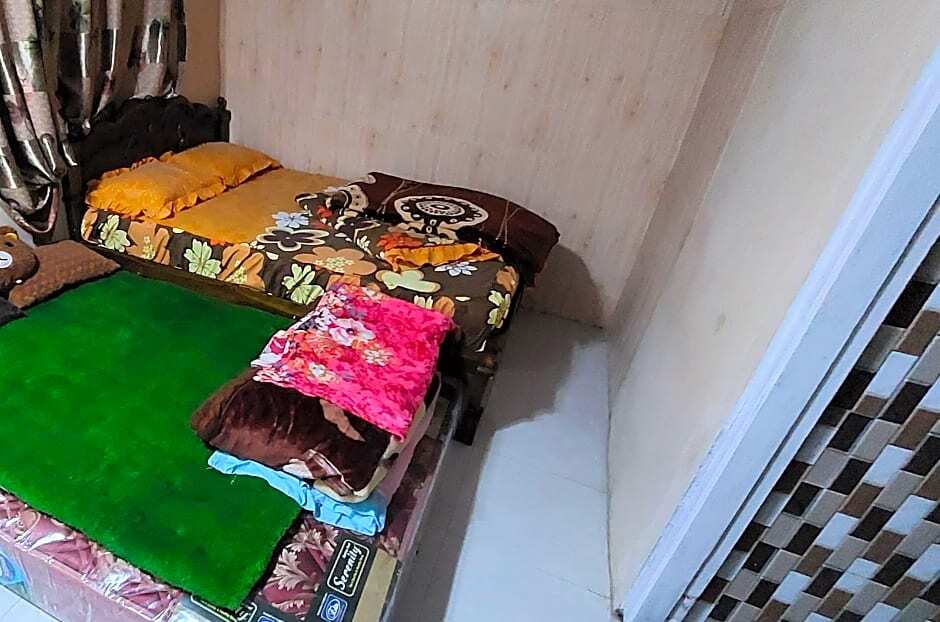 Диэнь Кулон: Almira 2 Homestay Syariah by Luxury Degree