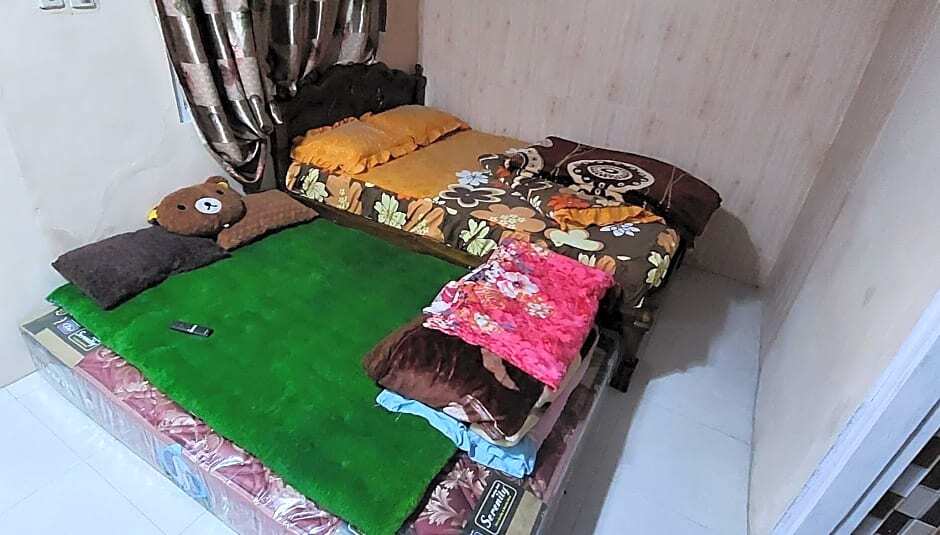 Диэнь Кулон: Almira 2 Homestay Syariah by Luxury Degree