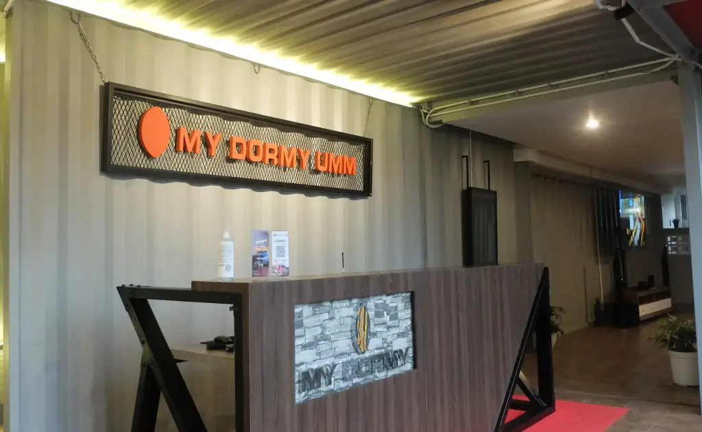 Маланг: My Dormy Hostel UMM