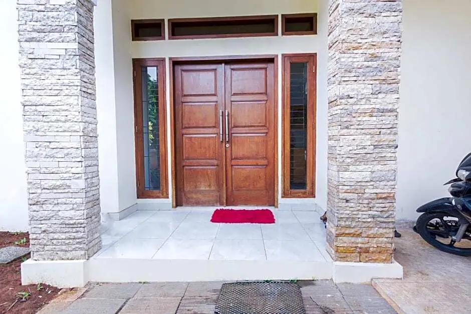 Депок: OYO Life 3451 Kost Shavero