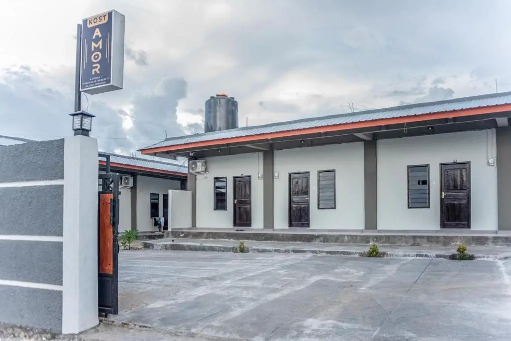 Купанг: Amor Homestay Near Eltari International Airport RedPartner