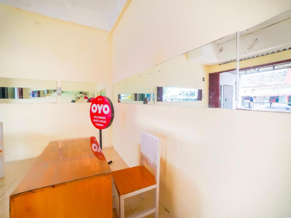 Медан: OYO 90821 Gajah Mada Guest House Syariah