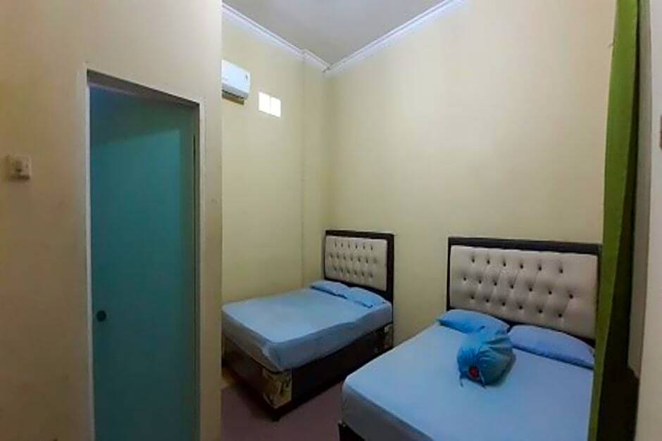 Паданг: OYO 90812 Hayza Residence Syariah