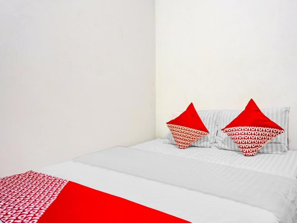 Джакарта: OYO 90743 Kartini Populer