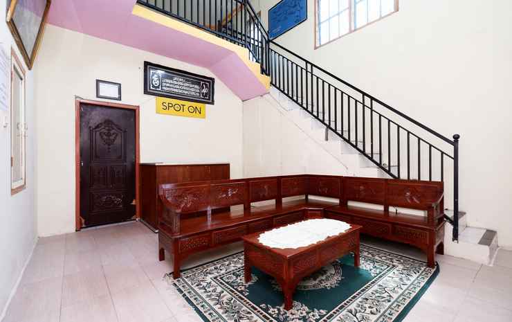 Диэнь Кулон: SPOT ON 2112 Homestay Lestari Dieng Syariah