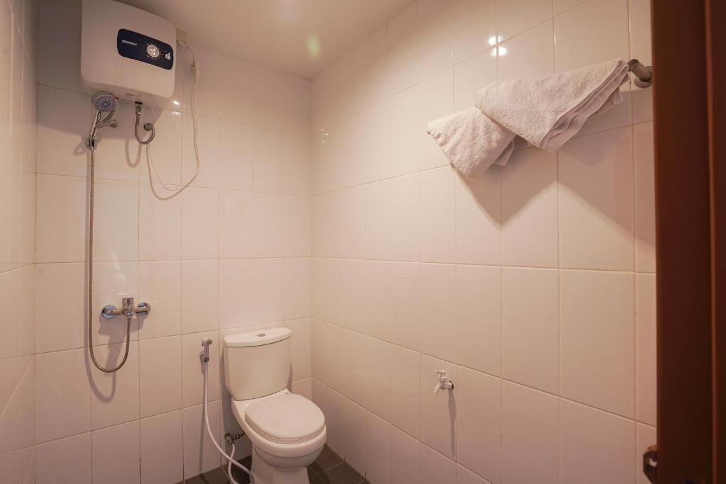 Паромпонг: Urbanview Hotel Kazanan Lembang Bandung by RedDoorz