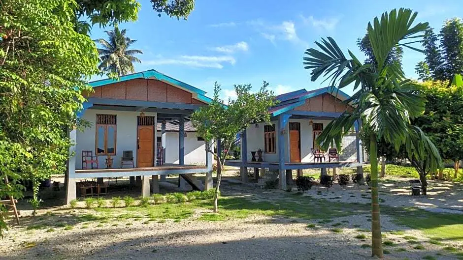 Сорак: New Raya - Nias Beach Bungalows